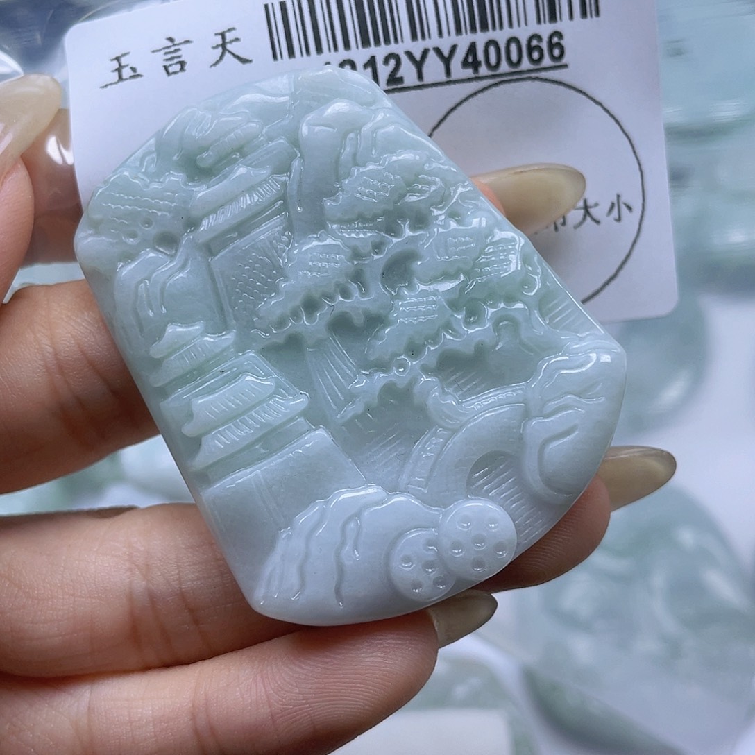 翡翠未镶嵌吊坠(不含链)