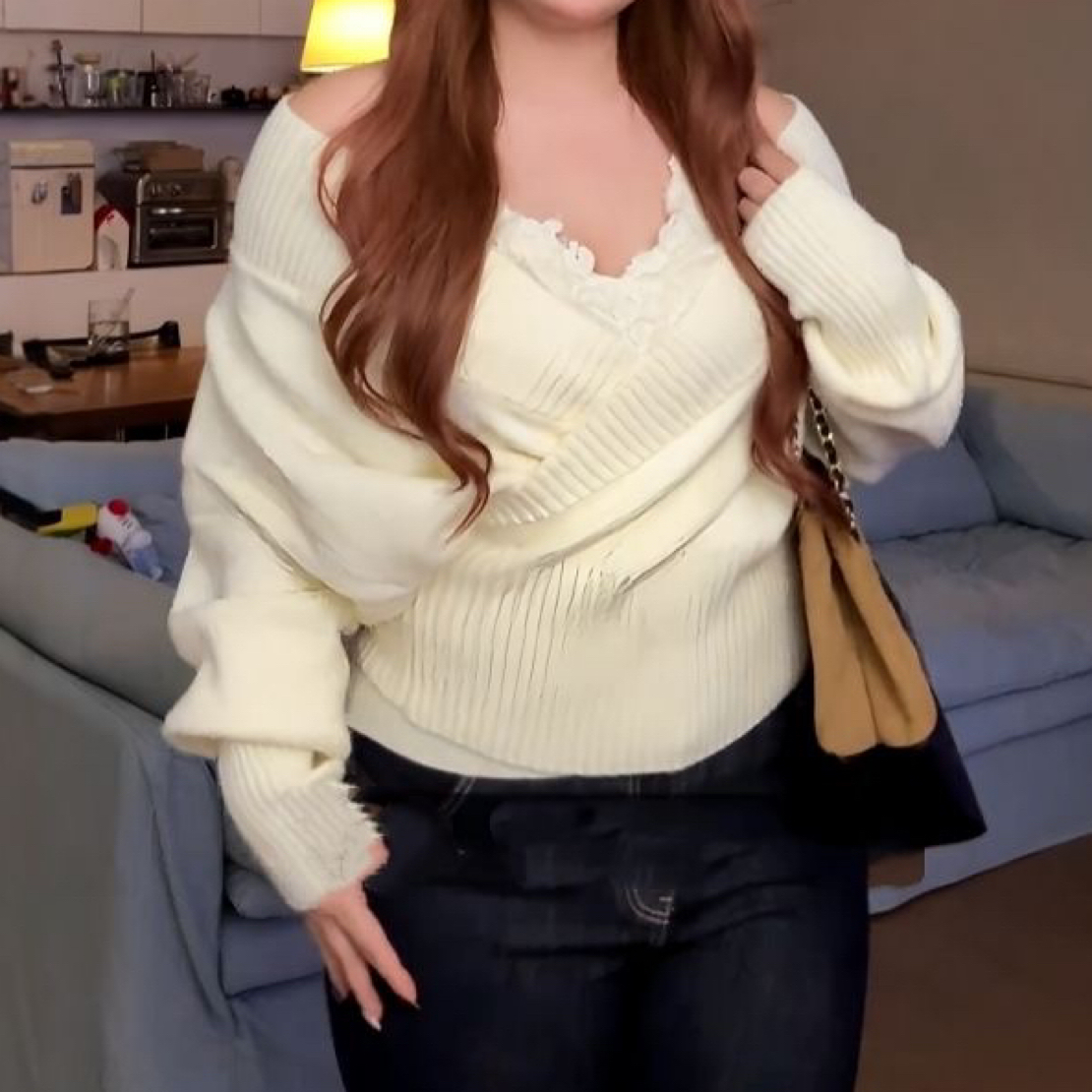 大码纯欲风蕾丝吊带v领毛衣女秋冬胖mm叠穿显瘦针织衫短上衣套装