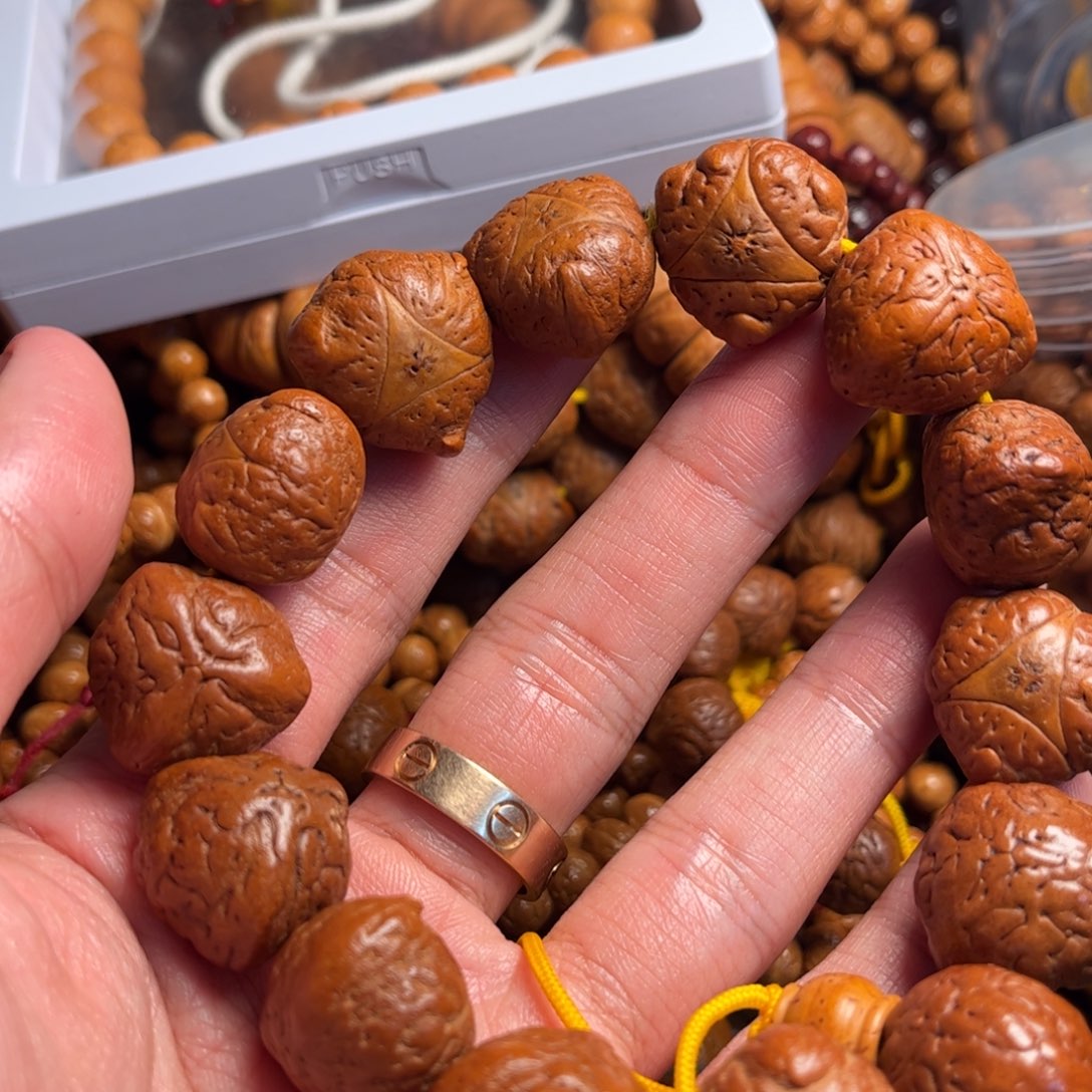 凤眼菩提吊坠凤眼