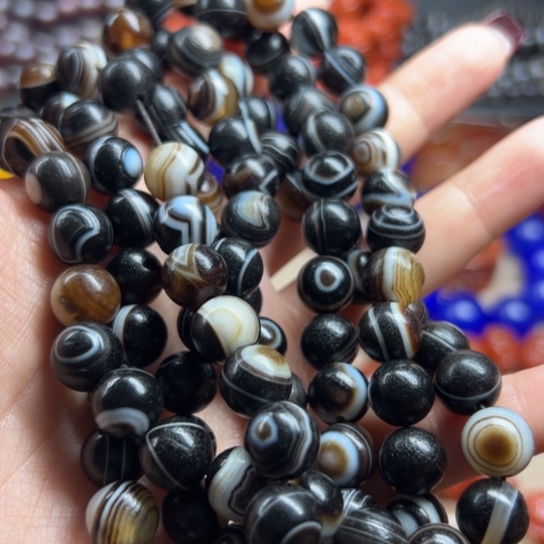 玛瑙/玉髓颈饰未镶嵌