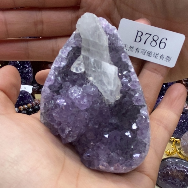 紫晶大型摆件（非配饰）未镶嵌