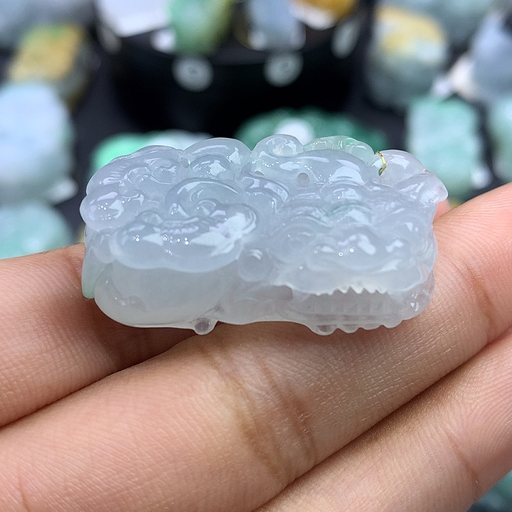 翡翠未镶嵌颈饰天然缅甸翡翠