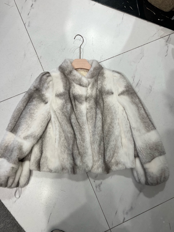 水貂外套时尚百搭