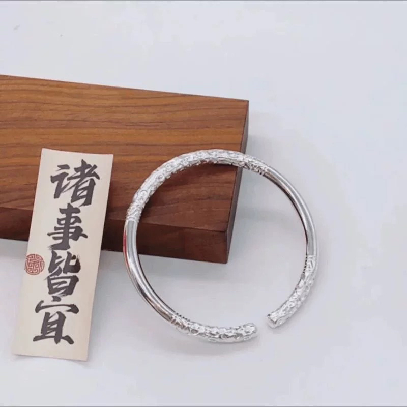 足银手镯 31号足银9999如意金箍棒实心开口手工雕刻祥云纹银手镯