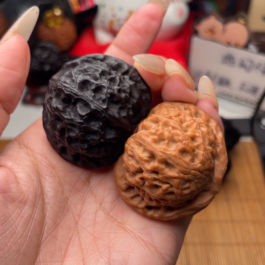 吊坠文玩核桃双色宫灯