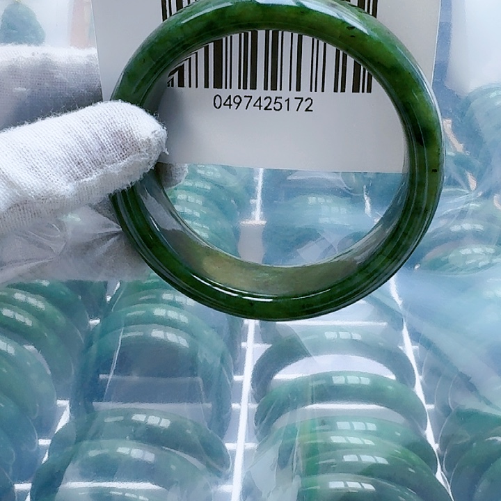 和田玉（碧玉）手镯未镶嵌61宽胎20 