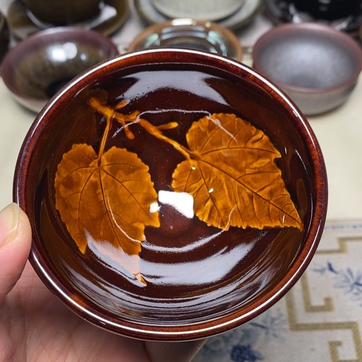 茶盏盏心茶器放漏了