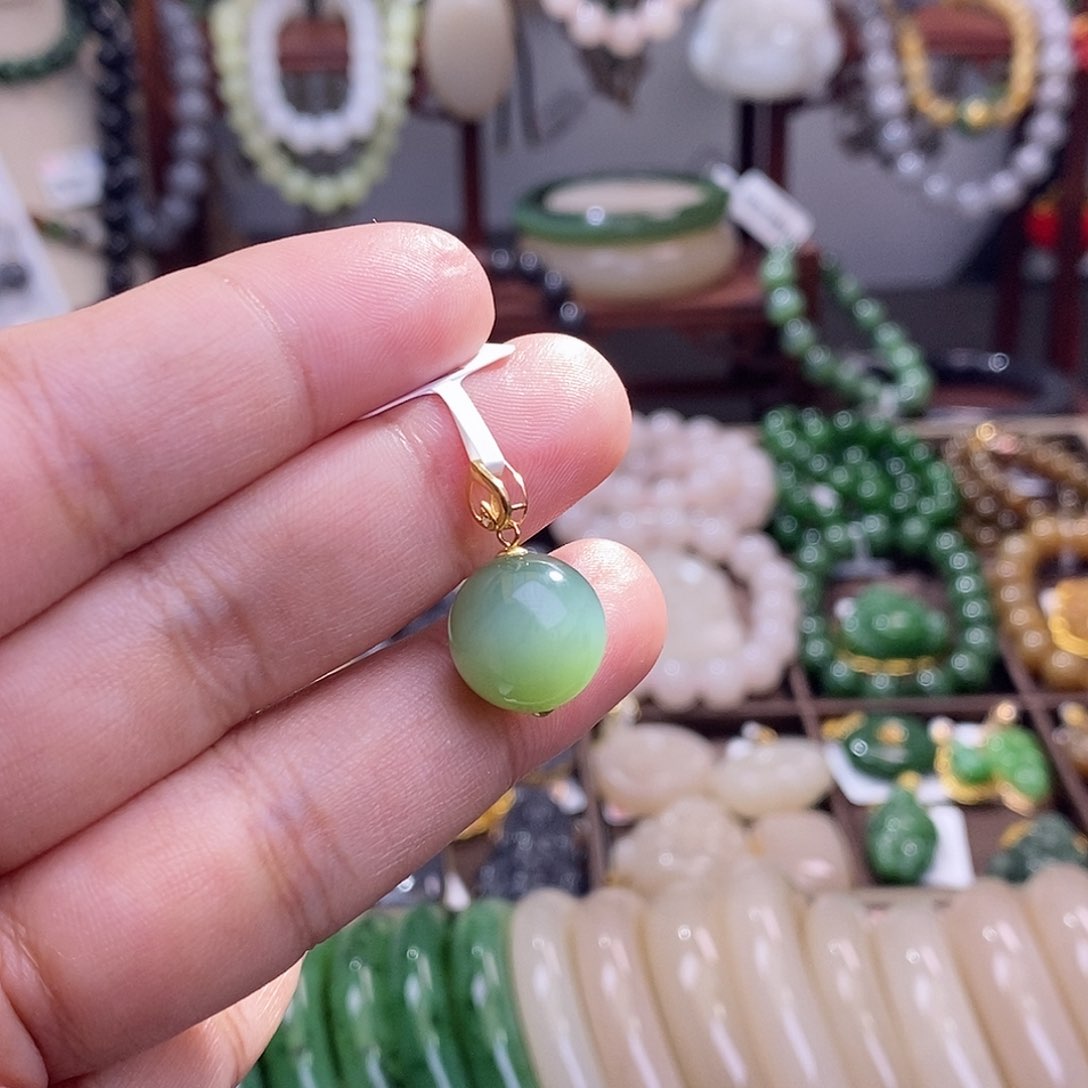 和田玉精品碧玉老矿料高冰猫眼金镶圆珠锁骨链13未镶嵌