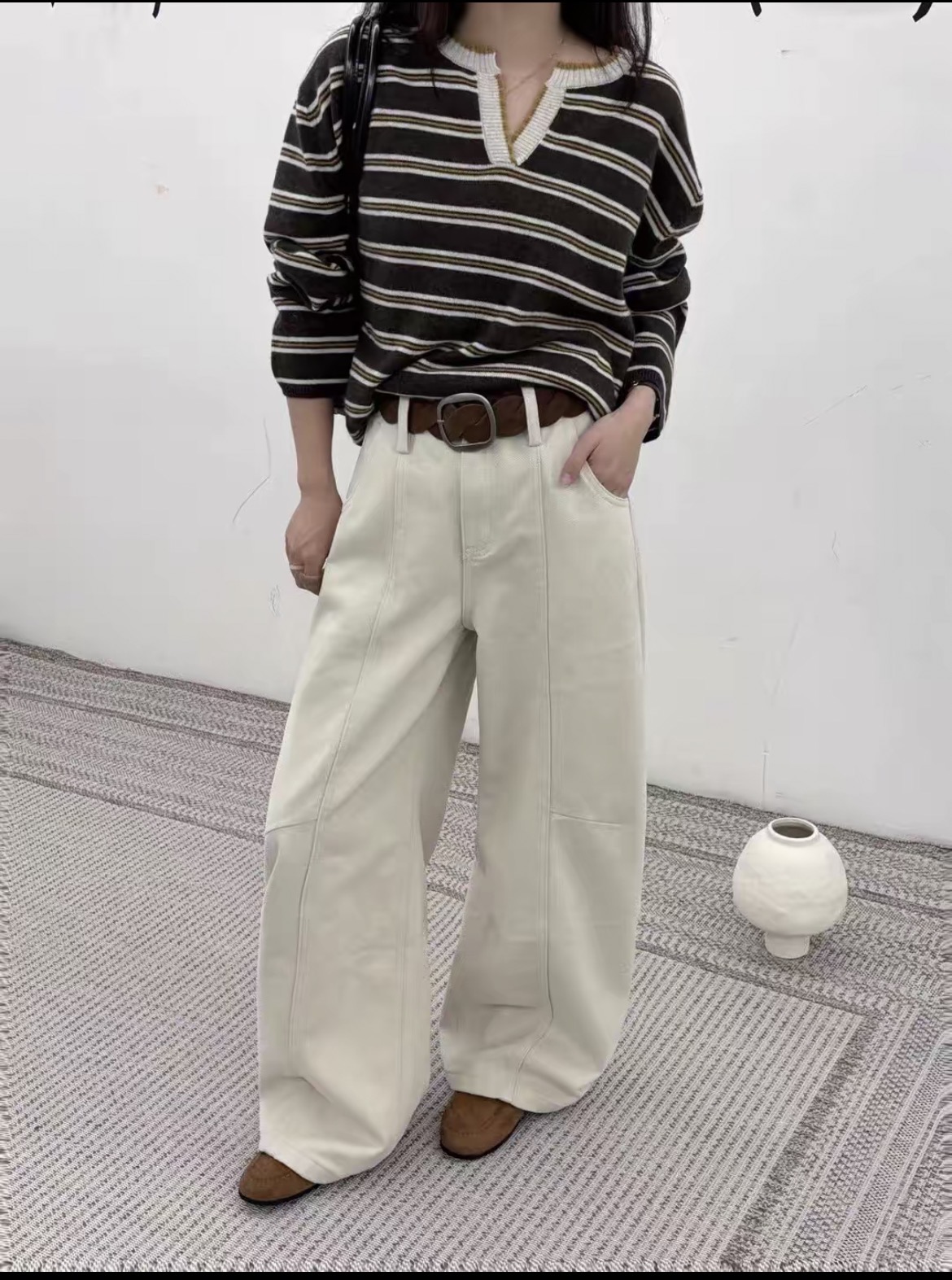 2025秋冬爆款米杏色薄绒百搭弯刀阔腿水洗拼接牛仔裤长裤