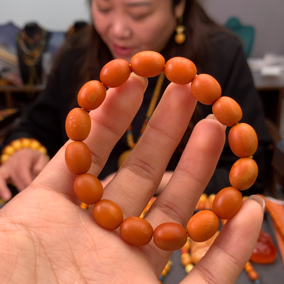 蜜蜡手串未镶嵌天然