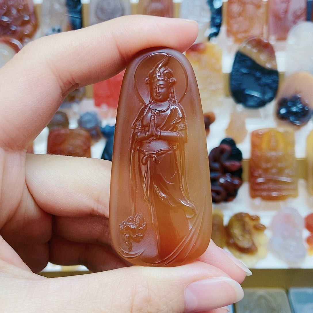 玛瑙/玉髓颈饰未镶嵌