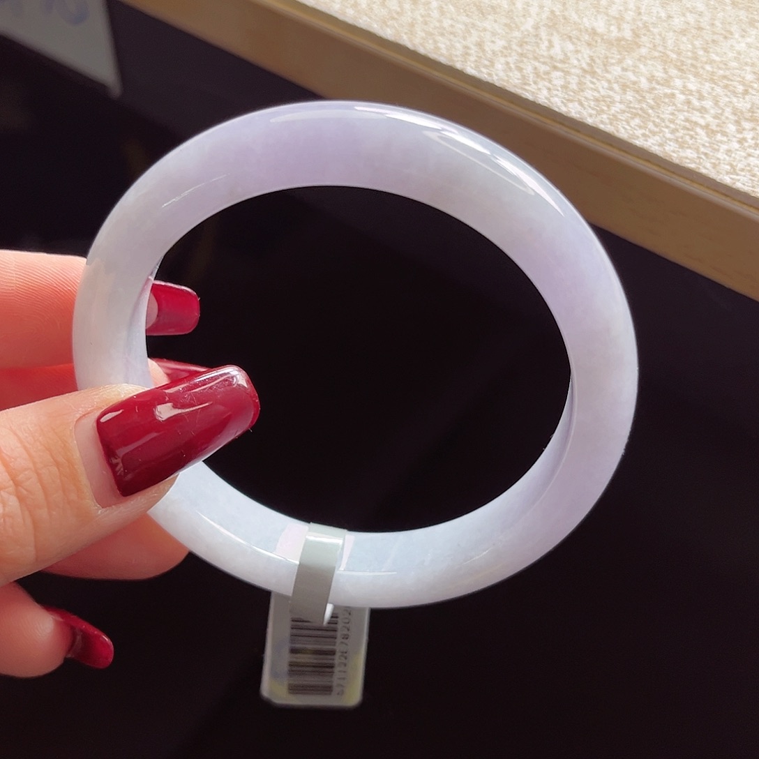 翡翠手镯未镶嵌手镯