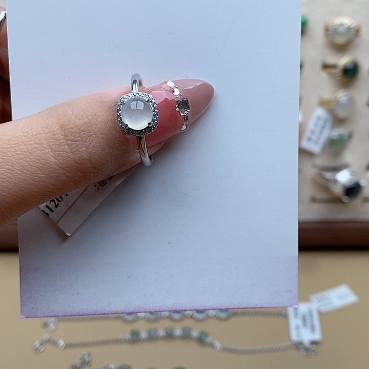 翡翠戒指银S925镶嵌1111
