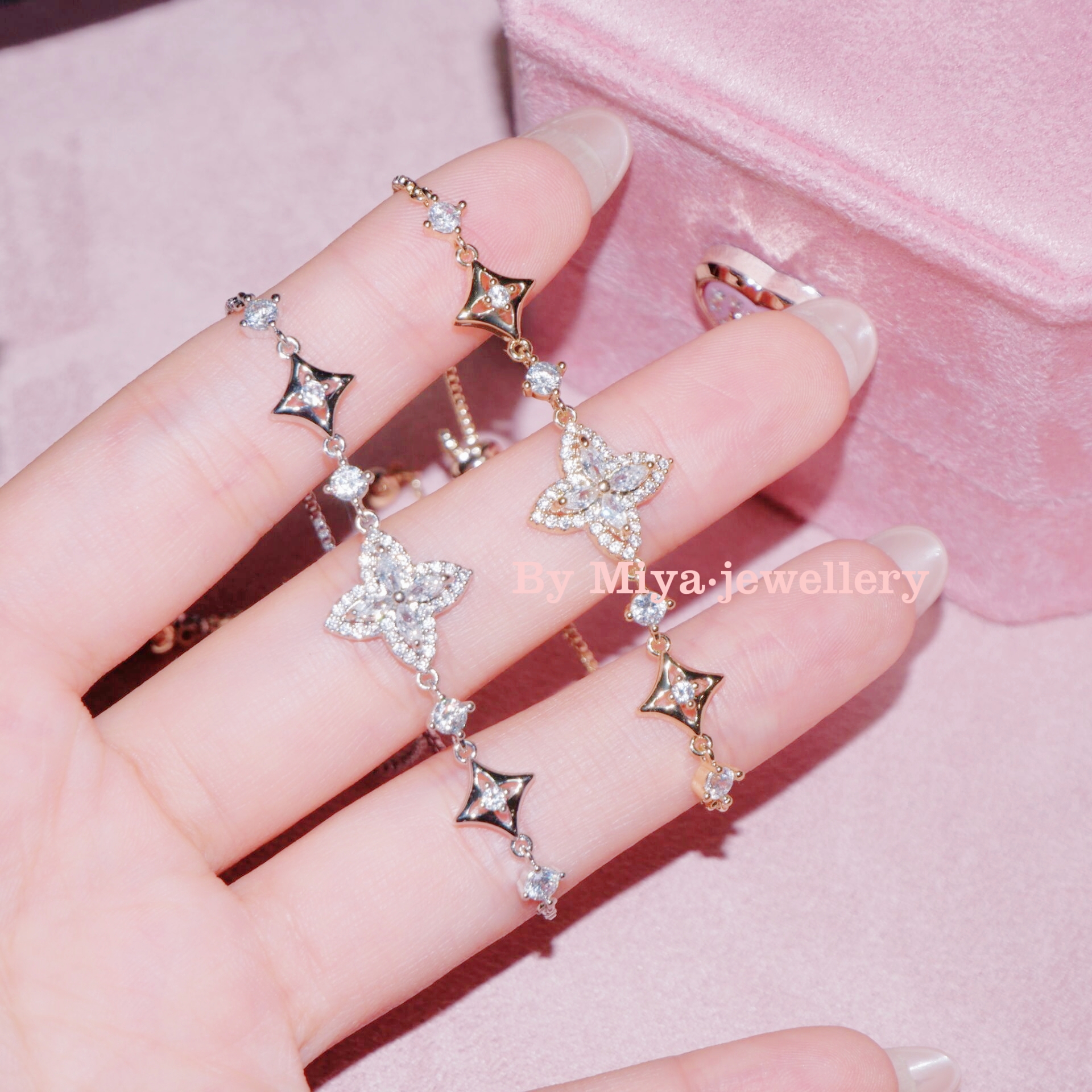 纯铜合成锆石手镯 鸢尾花满钻千金风满锆可滑动调节手链