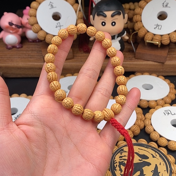 桃核手串冠**哥野 0.96  （尺寸误差0.5之间）