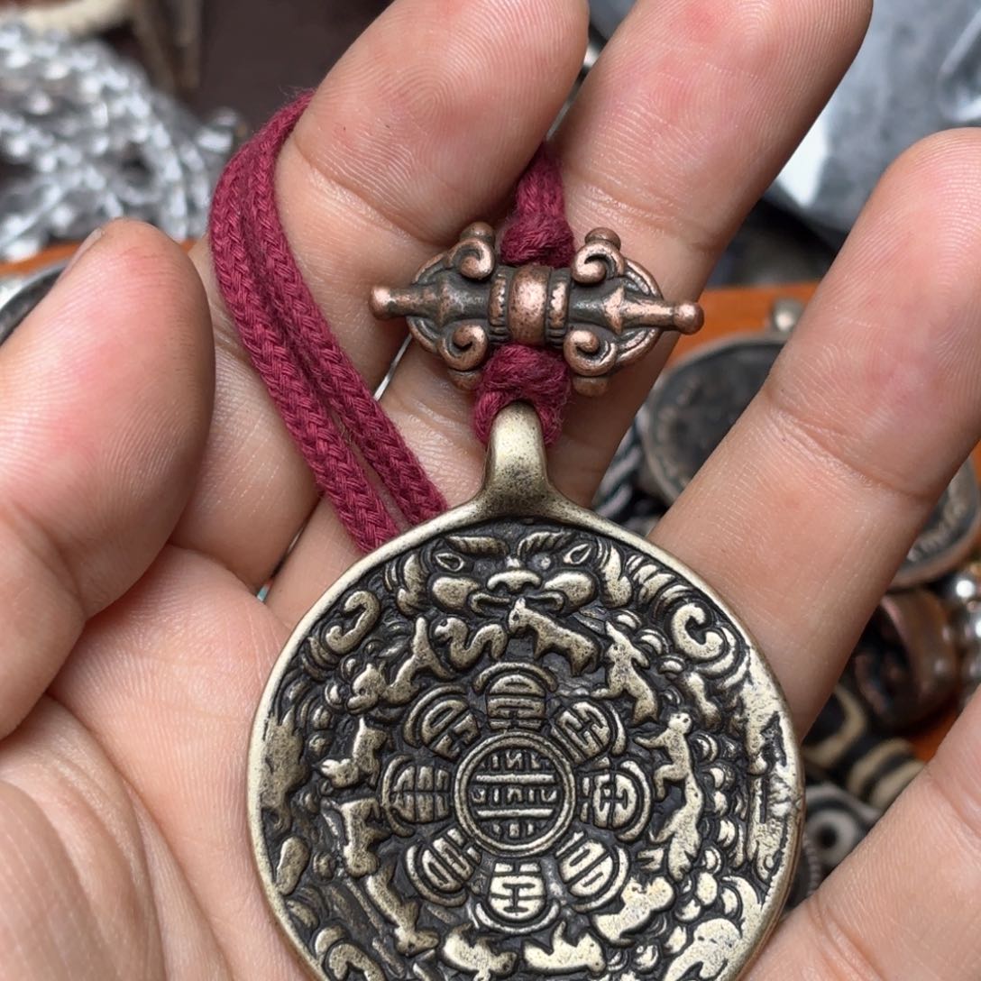 铜星月菩提挂件菩提