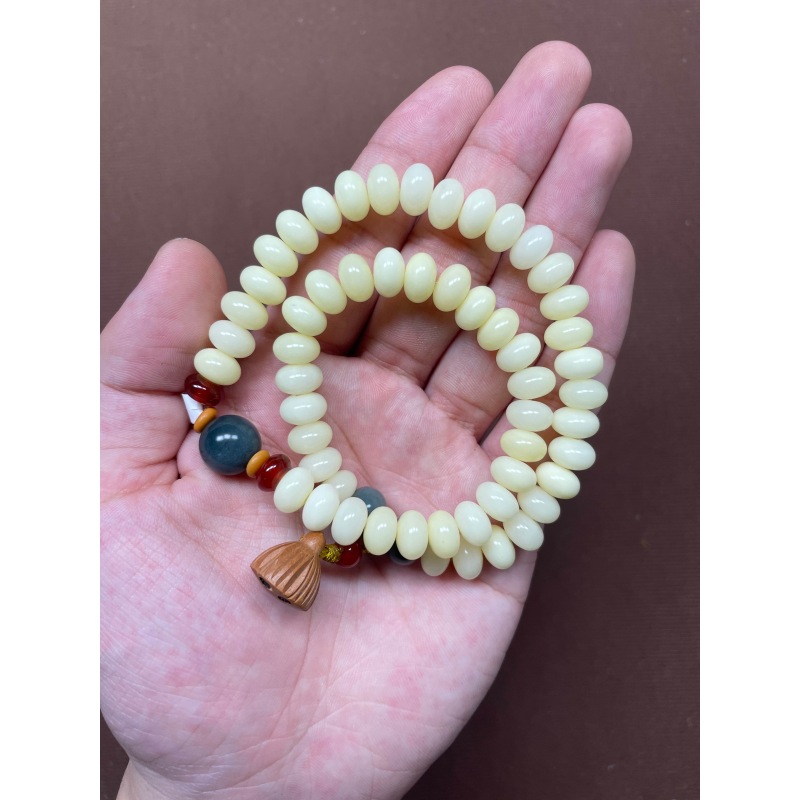 zjyw218精品手串（无礼盒）