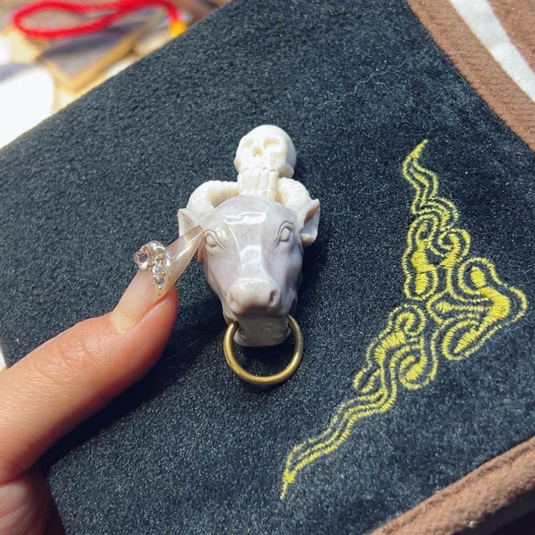 鹿骨把件鹿骨材质