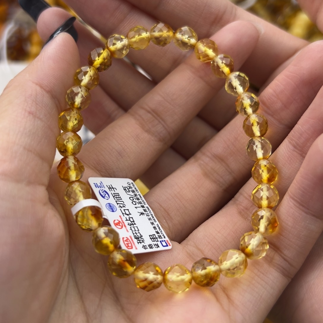 琥珀珠宝奇石未镶嵌