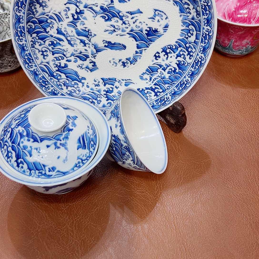 摆件景德镇陶瓷学院等单位联合主办了这次