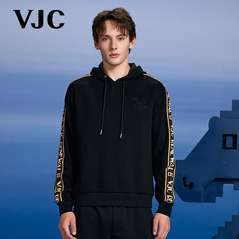 VJC/威杰思2025秋新款男装潮流连帽针织衫烫钻百搭卫衣B24CE1501