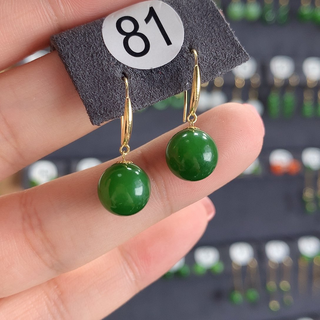 和田玉耳饰18K金镶嵌81