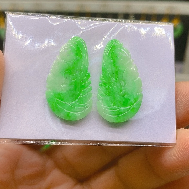 翡翠耳饰未镶嵌耳坠