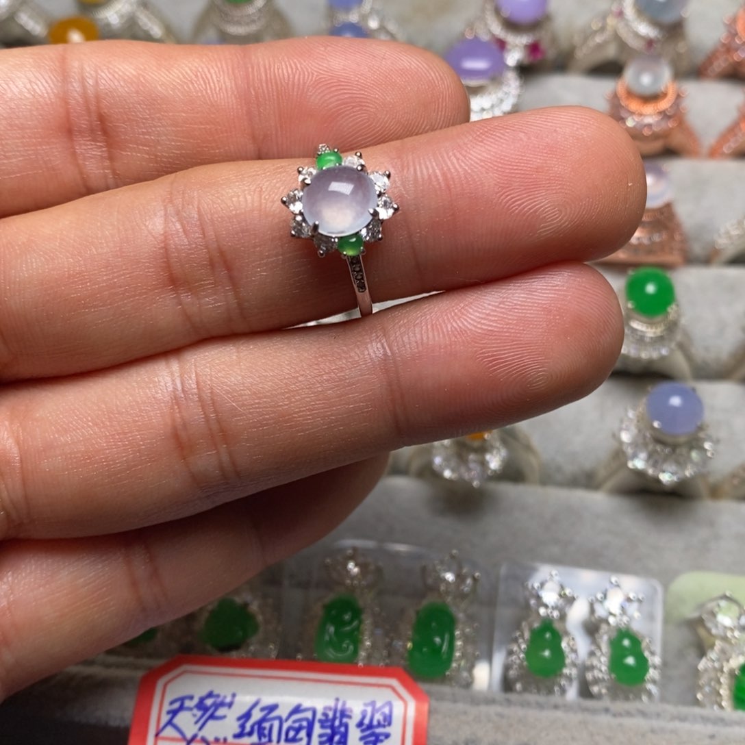 翡翠戒指未镶嵌戒指