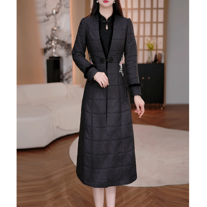 DBF-25B256NX 新款刺绣气质轻奢夹棉加厚中长款套装连衣裙 M-5XL