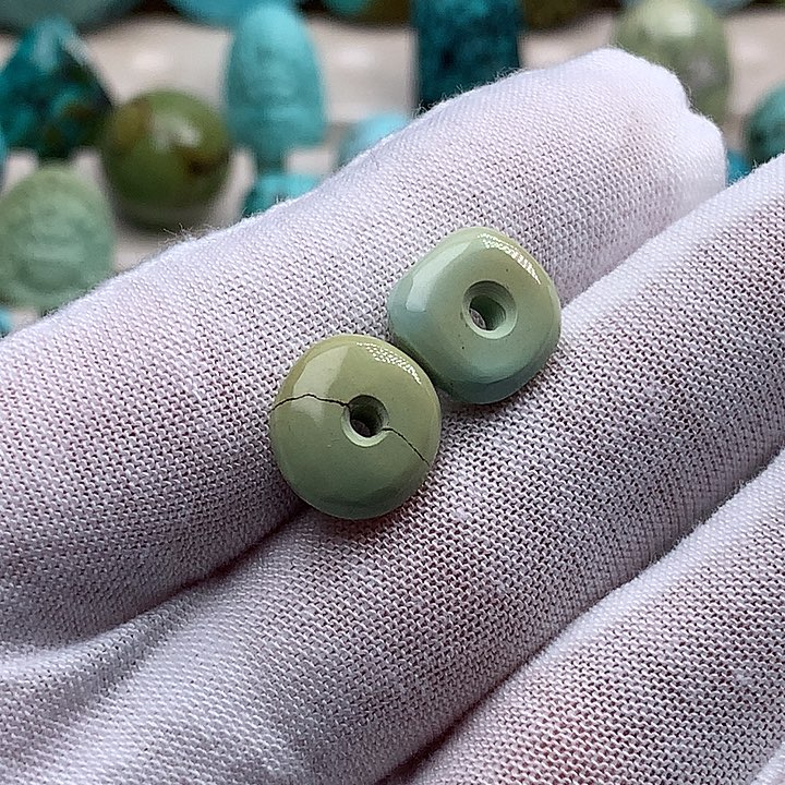 绿松石未镶嵌珠宝奇石直径11+特色菜籽黄藏扣