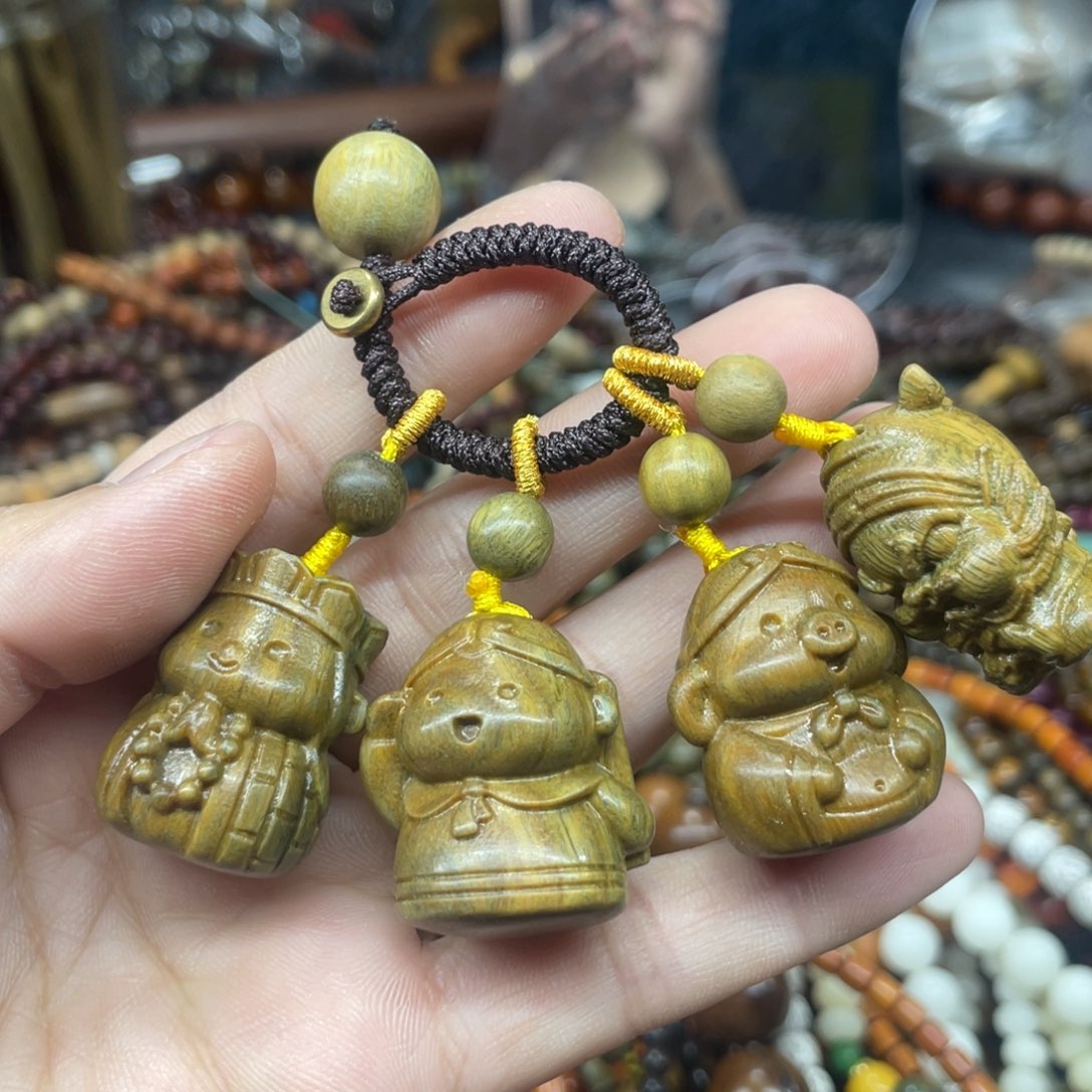 维腊木（绿檀）无事牌