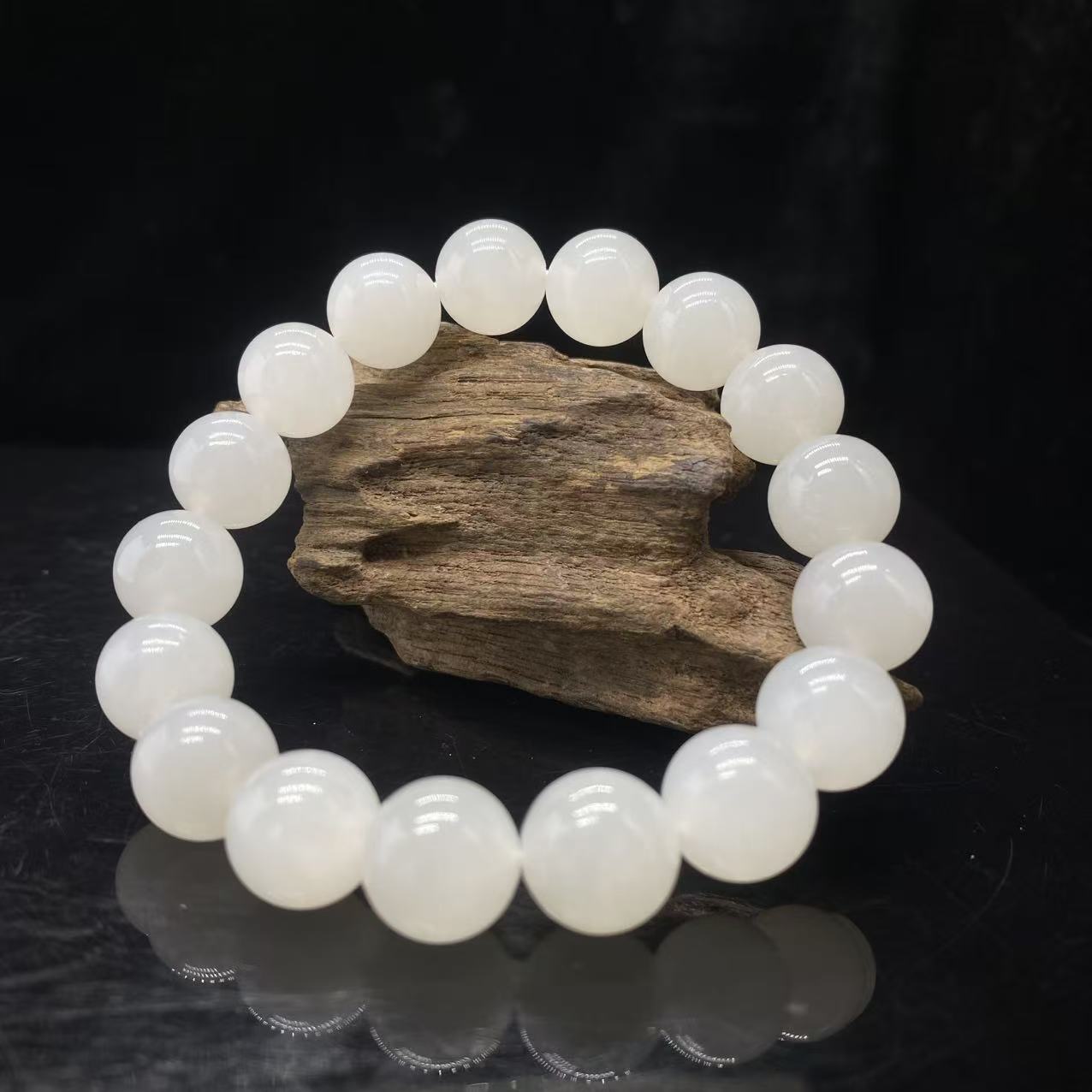 A808 和田玉手串 YY531544