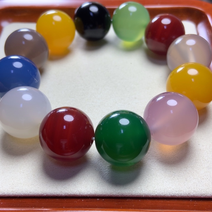 玛瑙/玉髓手串未镶嵌十色多宝