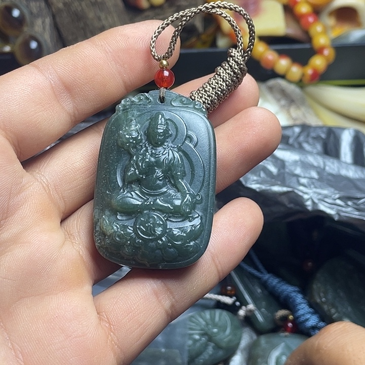 无非金属青牌子吊坠