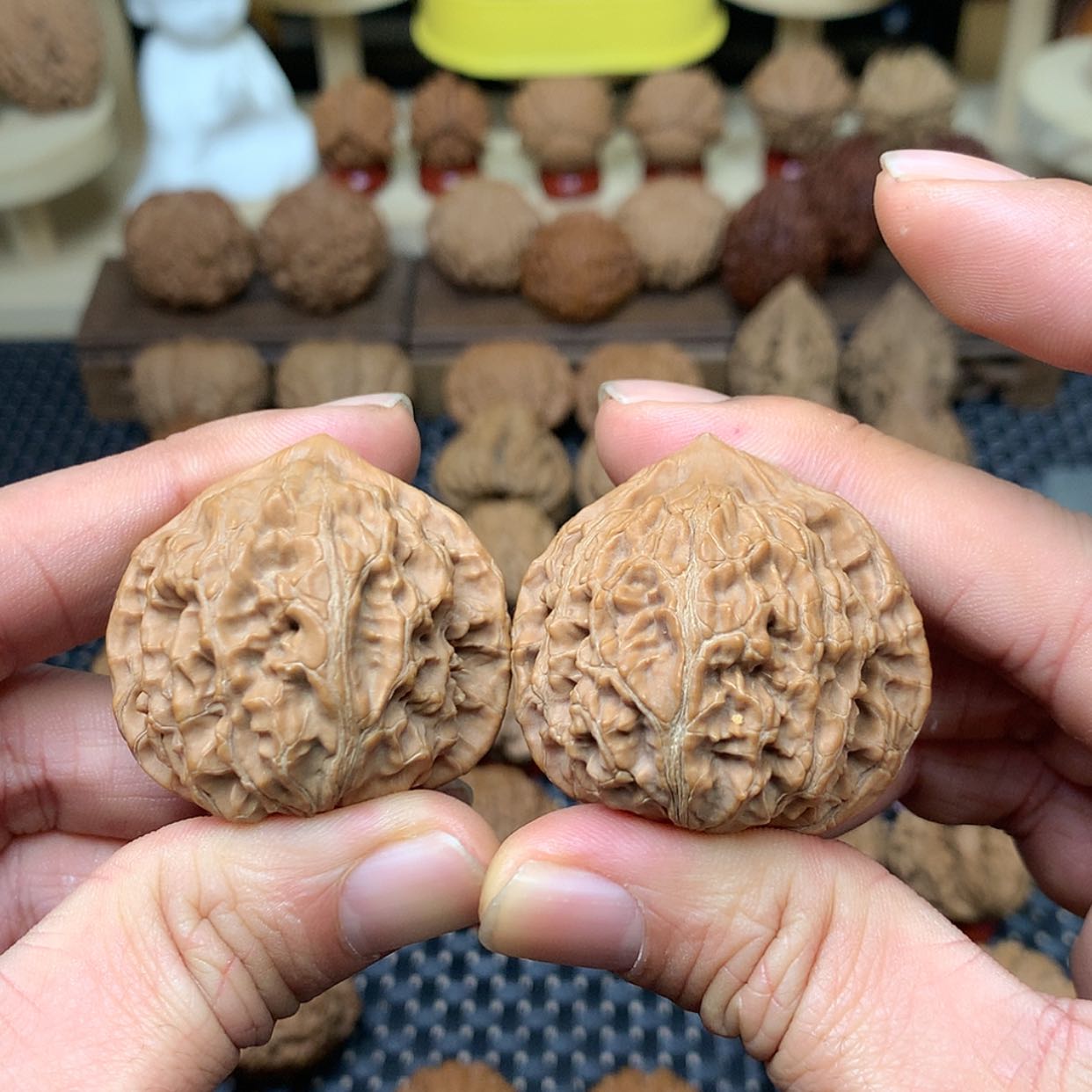 【闪购商品】文玩核桃把件全品水龙纹狮子头41文玩核桃