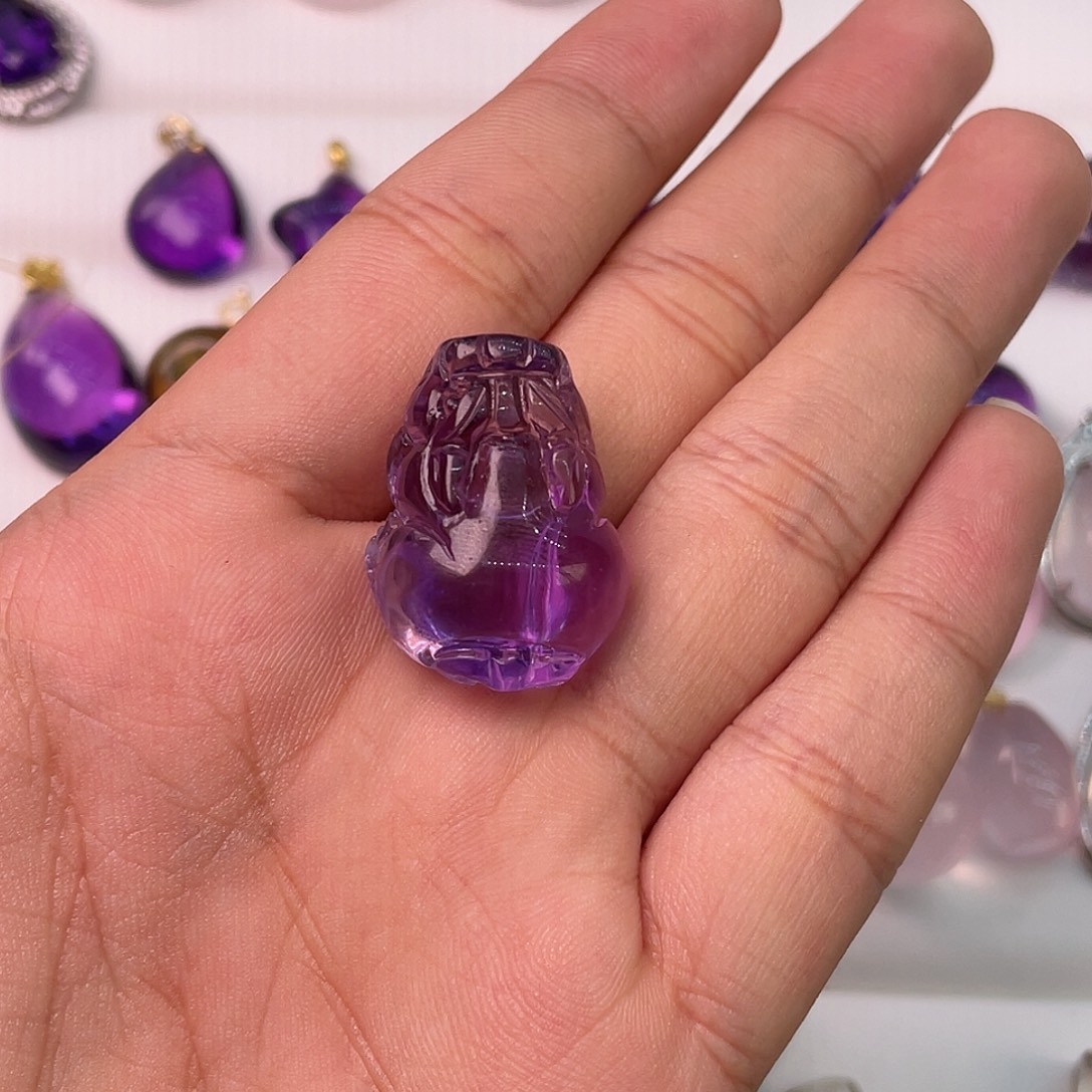 水晶未镶嵌颈饰紫水晶吊坠