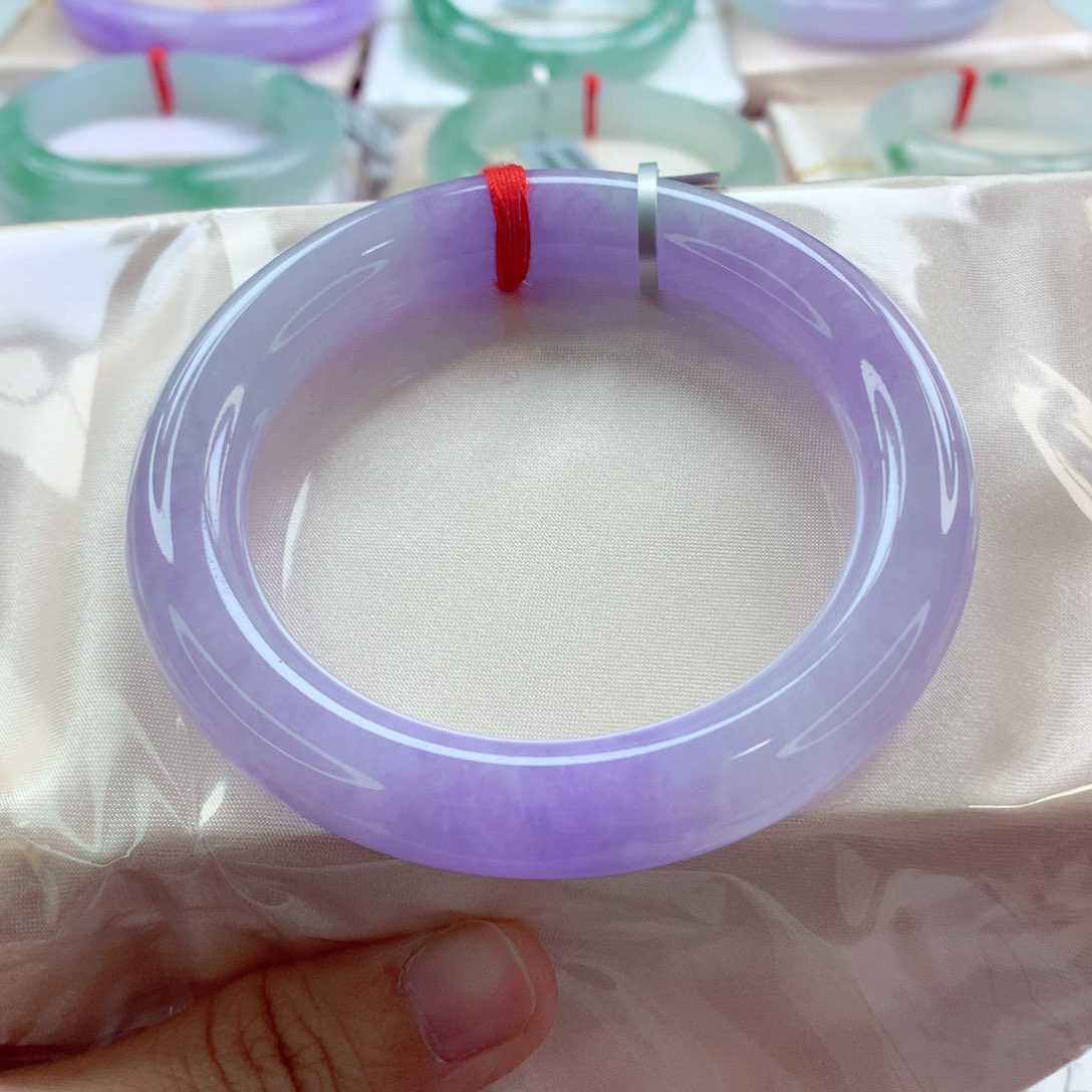 翡翠手镯（圆镯）未镶嵌浓紫见光不失色完美A