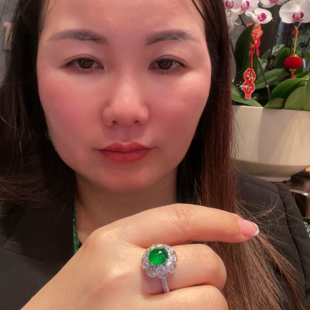 翡翠戒指18K金镶嵌缅甸翡翠帝王绿女戒