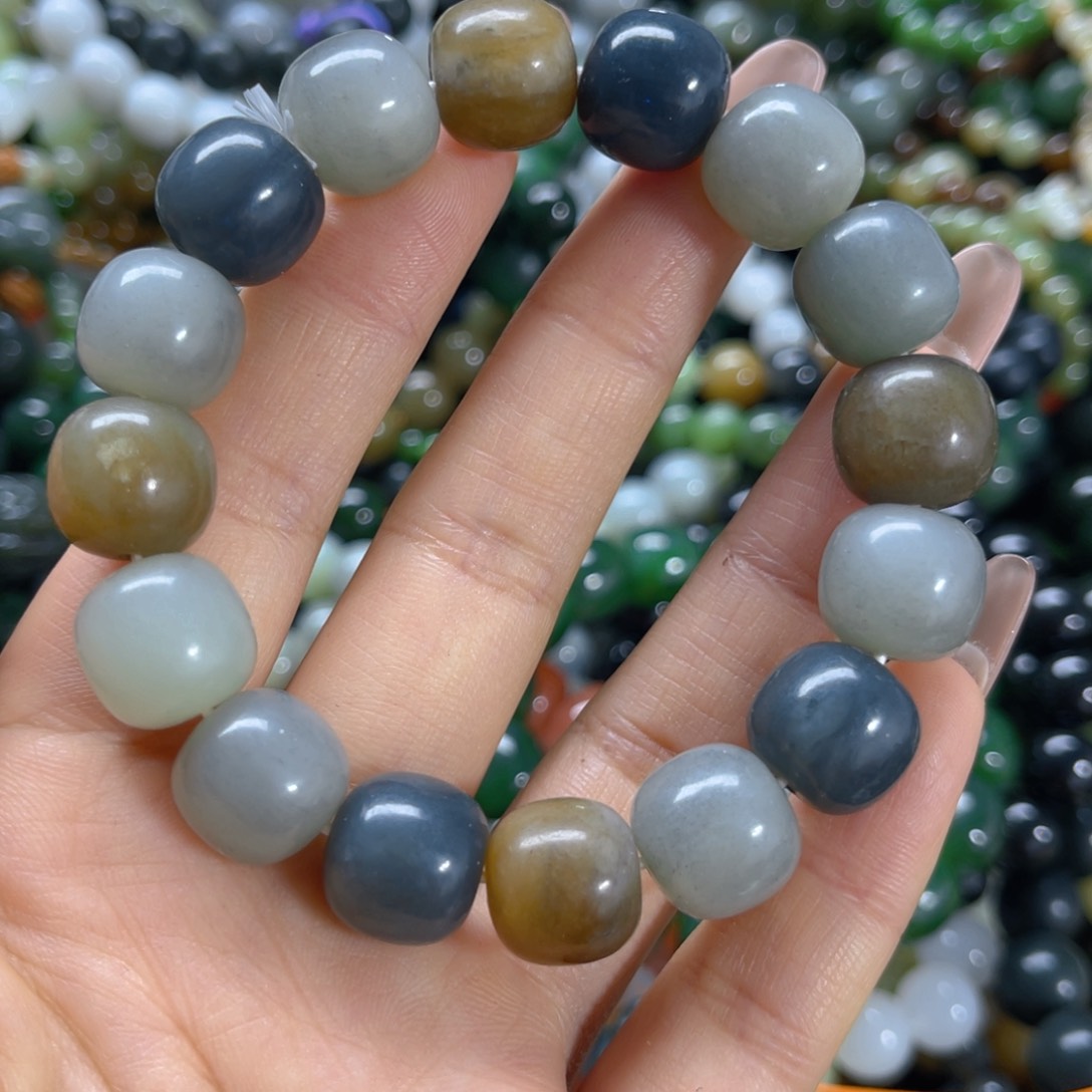 未镶嵌手链和田玉