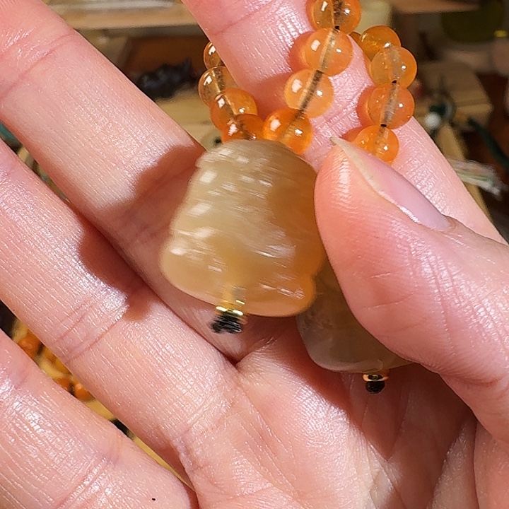 胖***墩非金属藏羊角吞金兽