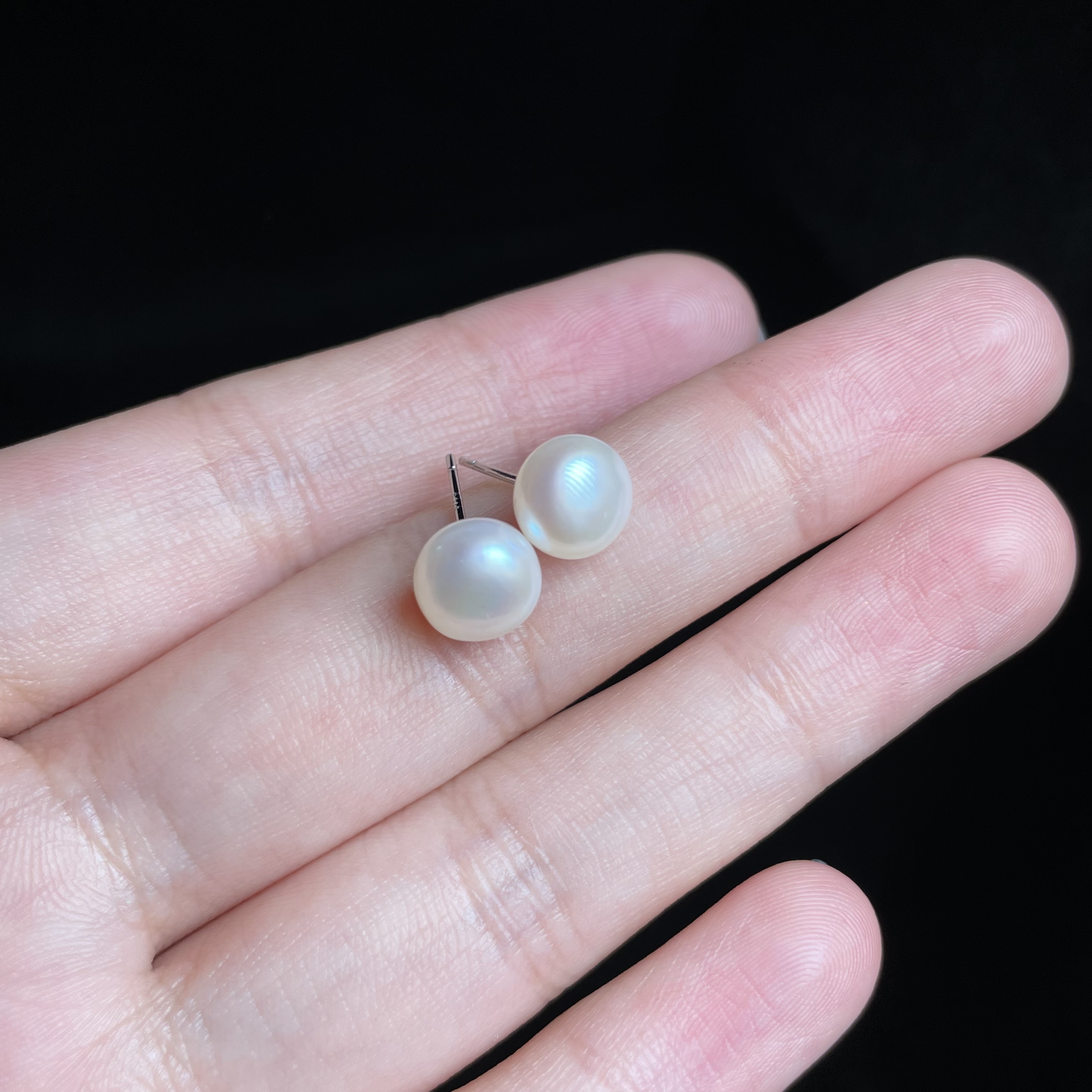 L【玉总珠宝】925银淡水无珍珠耳钉-约7mm 多样性发一 CAN3220075
