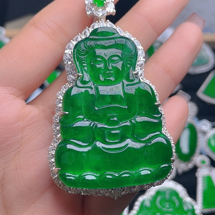 翡翠颈饰银S925镶嵌观音