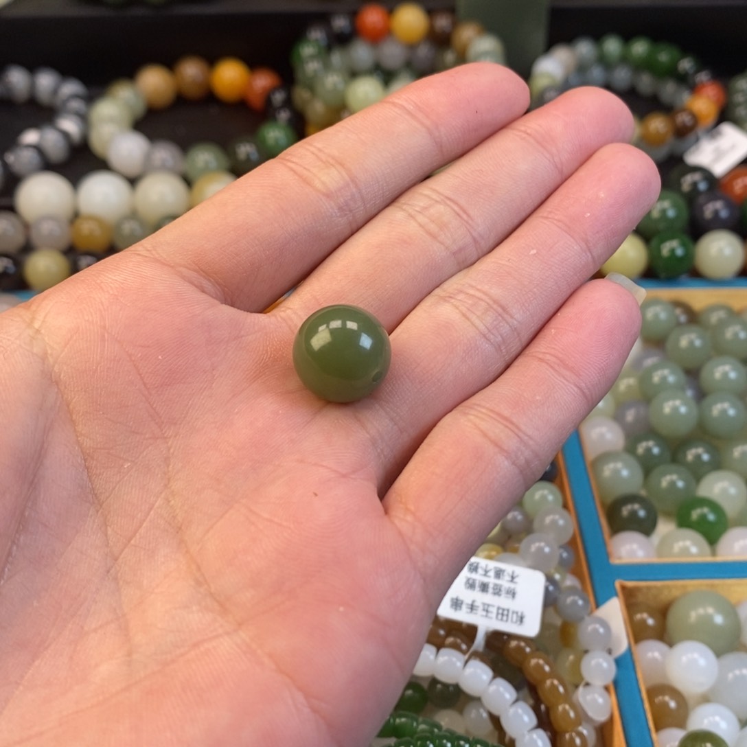 和田玉手串未镶嵌卡14青黄口单珠