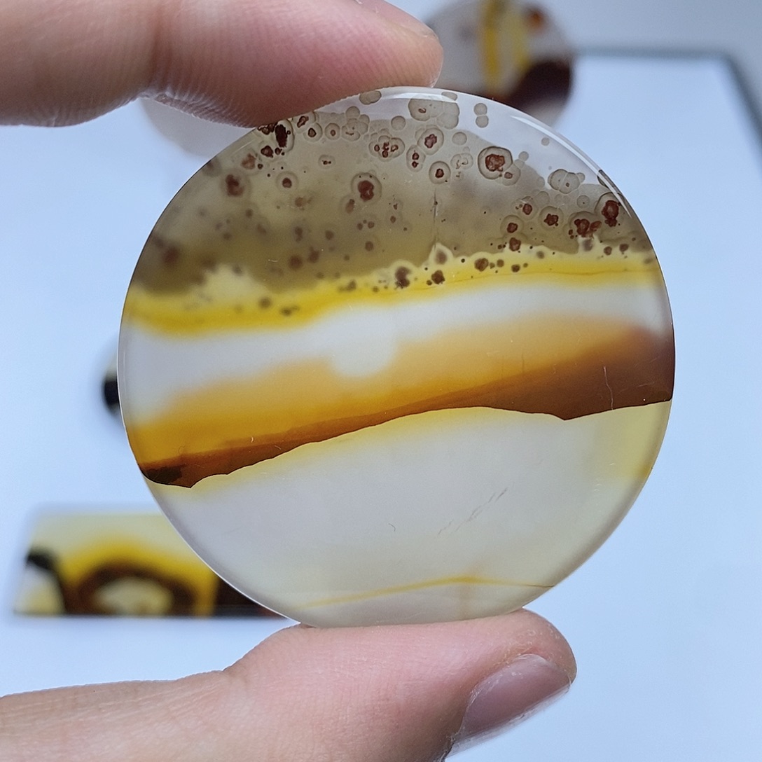 玛瑙/玉髓未镶嵌珠宝半成品