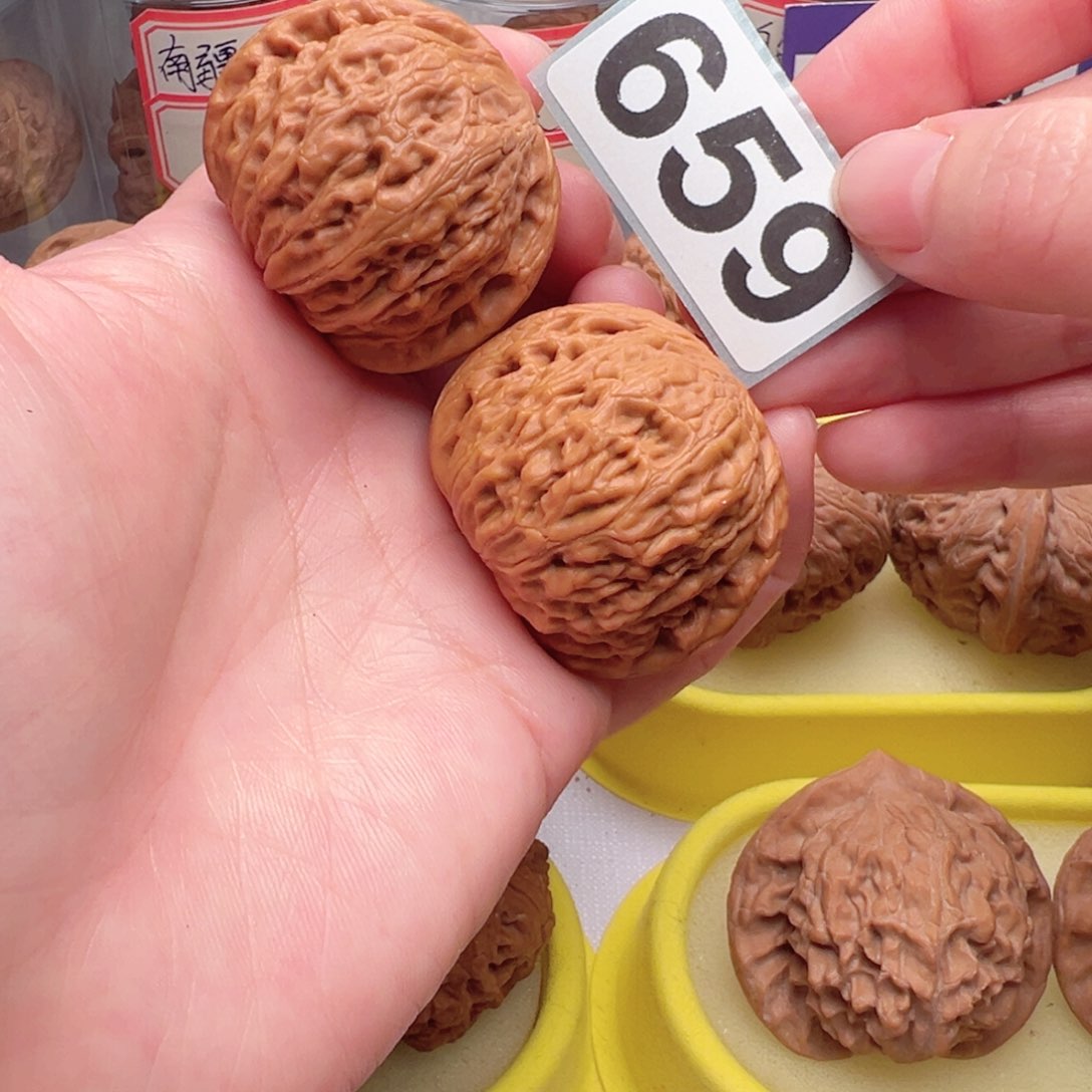 文玩核桃把件?****）文玩659