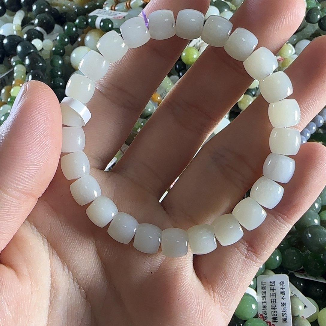 和田玉手链未镶嵌111