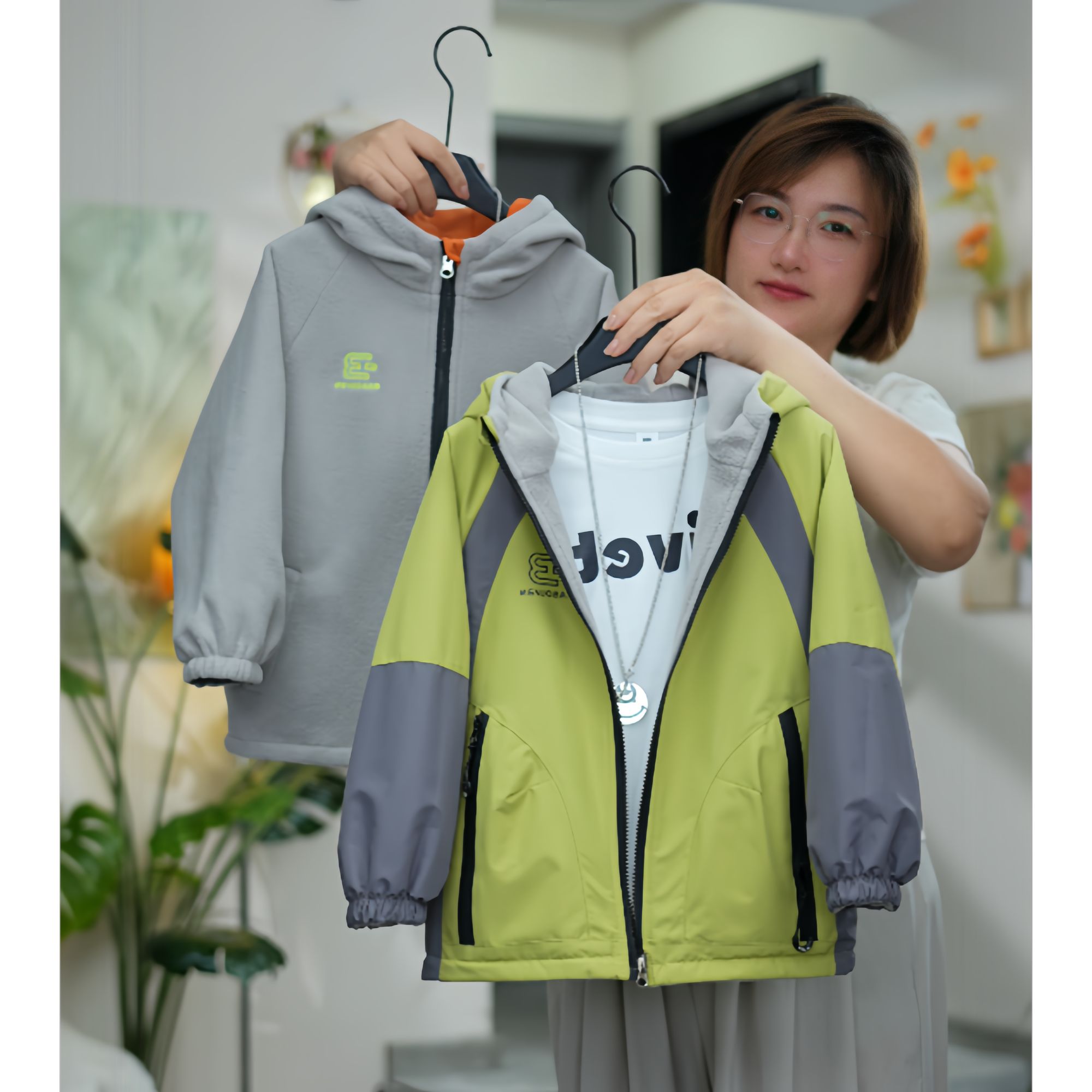 【两面穿】童装男童加绒双面穿外套2025新款儿童冲锋衣秋冬上衣