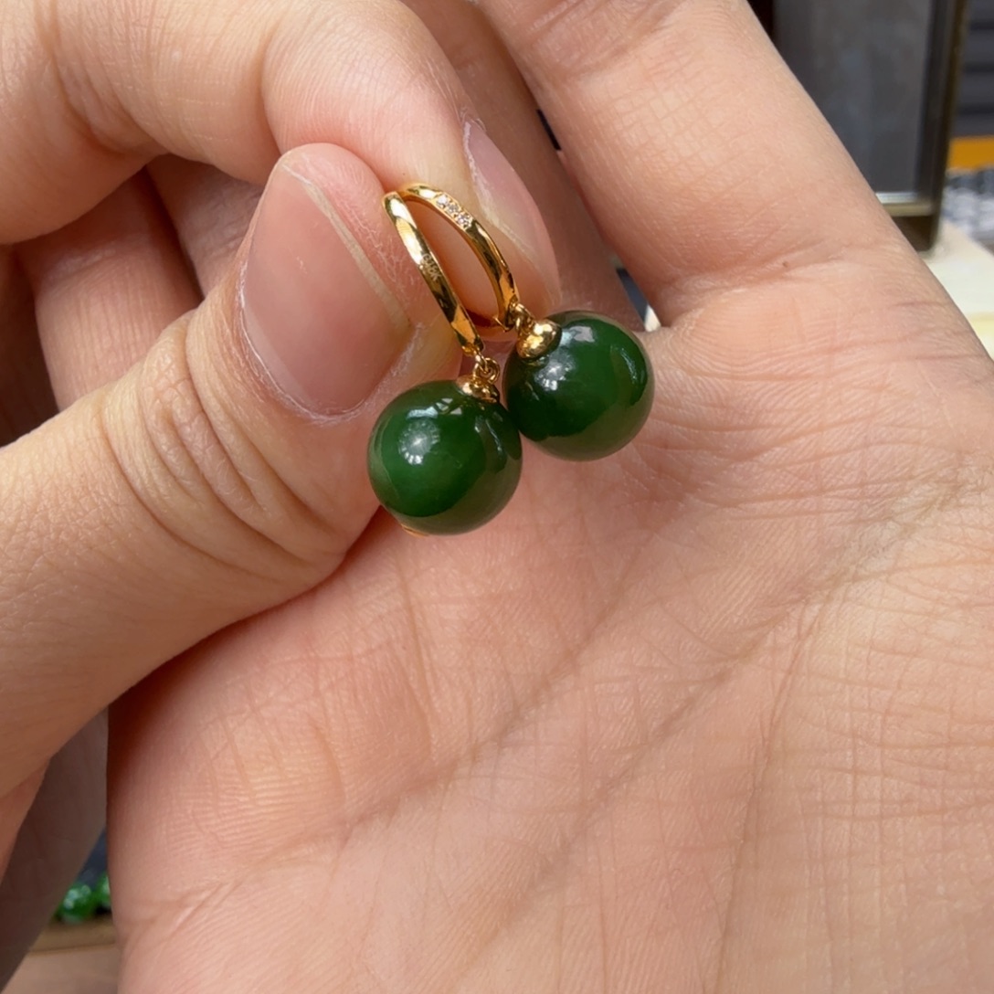 和田玉耳饰18K金镶嵌