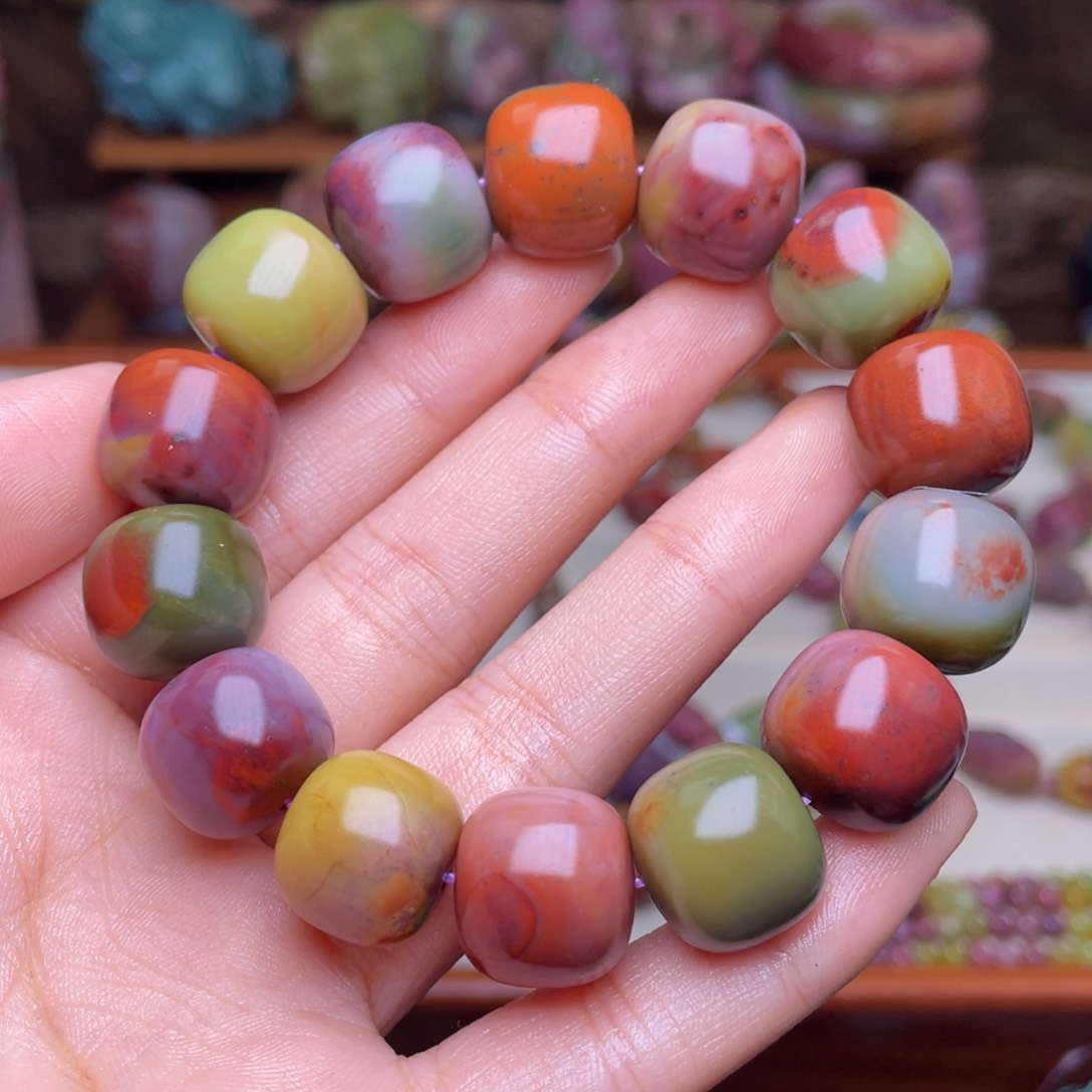 玛瑙/玉髓珠宝半成品未镶嵌心**汤盐源玛瑙油画风包浆老型手串