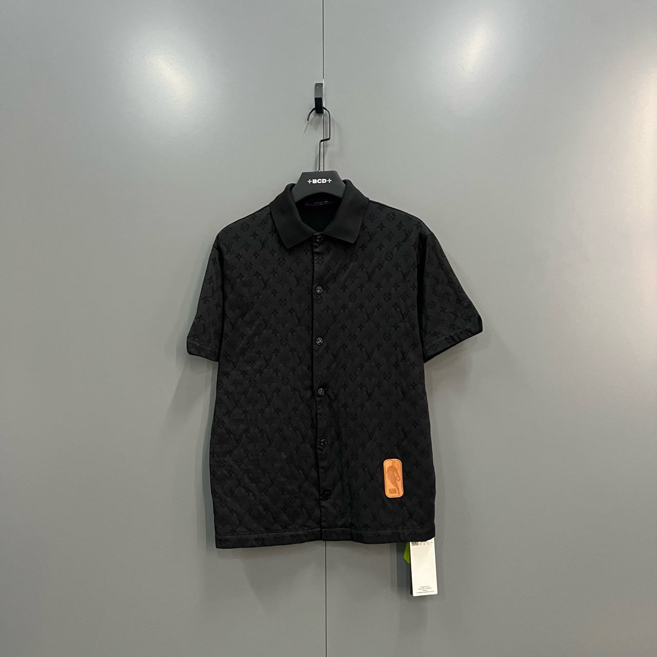 95新 LouisVuitton/路易威登 （bb）203 黑色压纹老花短袖衬衫 M码